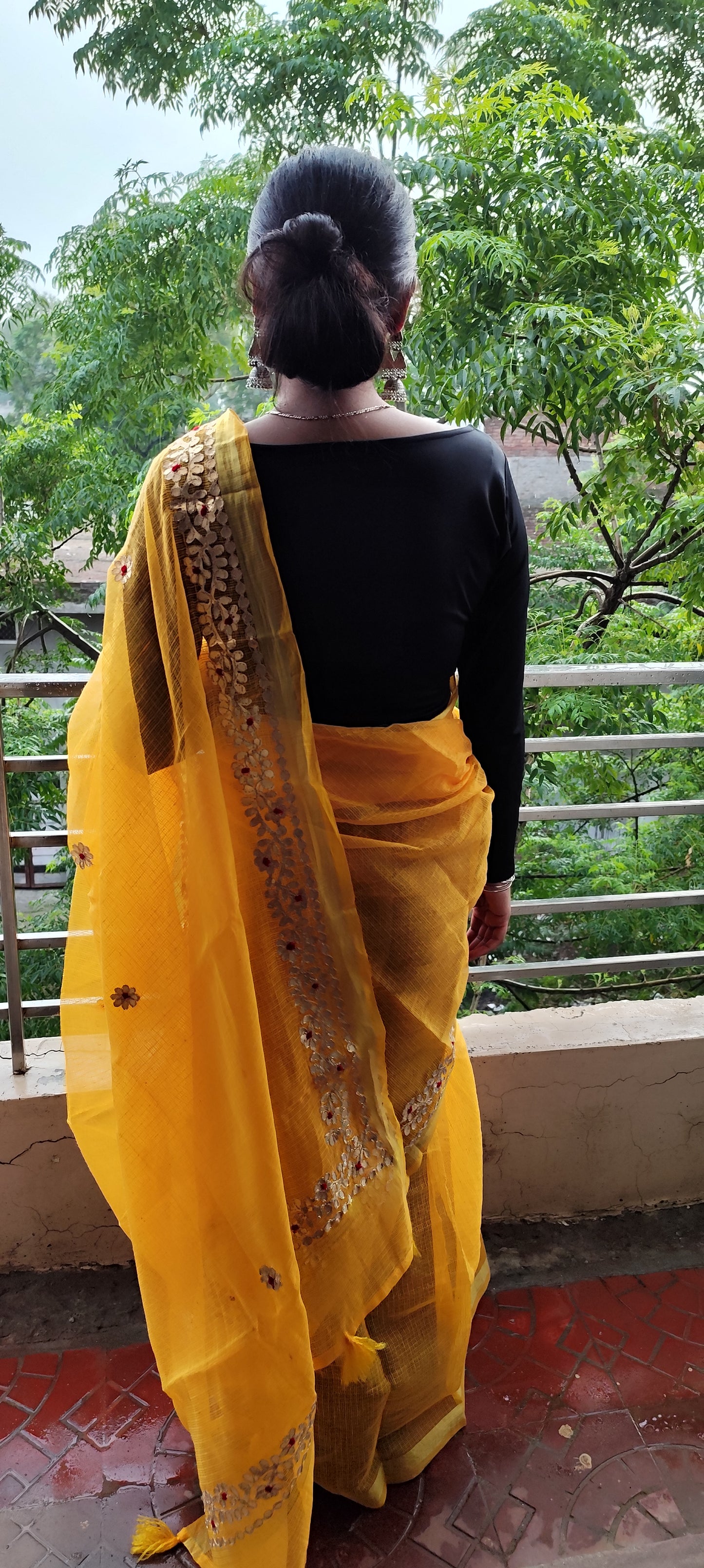 Yellow Gottapatti partywear saree
