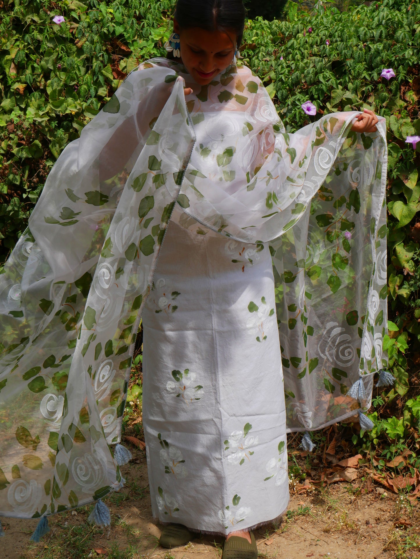 Handpainted white roses on chanderi suit with organza dupatta