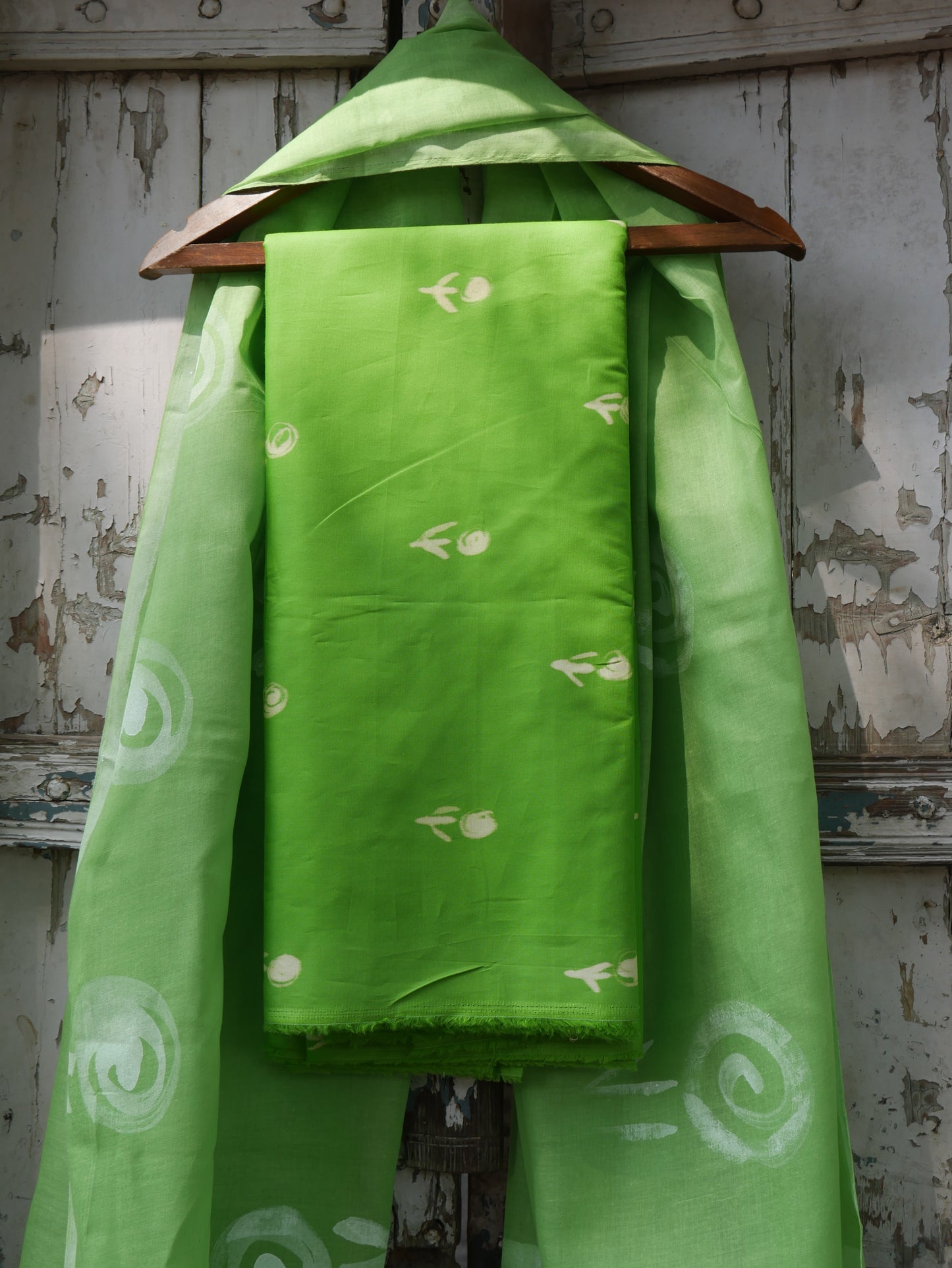 Parrot Green pure jam cotton handblock shibori suit