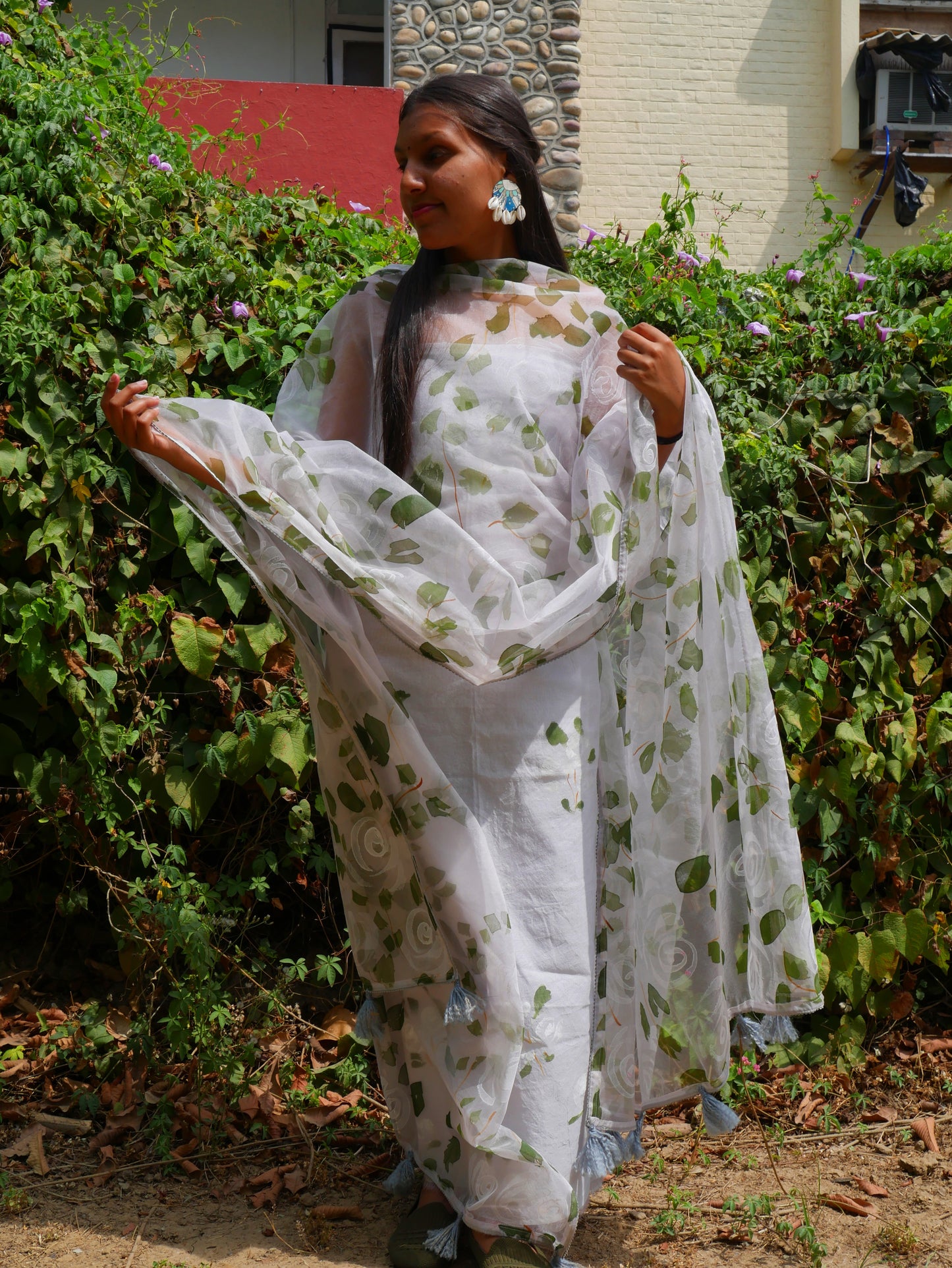 Handpainted white roses on chanderi suit with organza dupatta