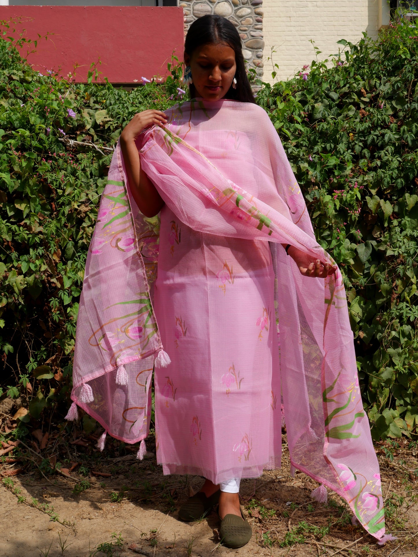 Hand painted  pink blossoms flower on kota doria.