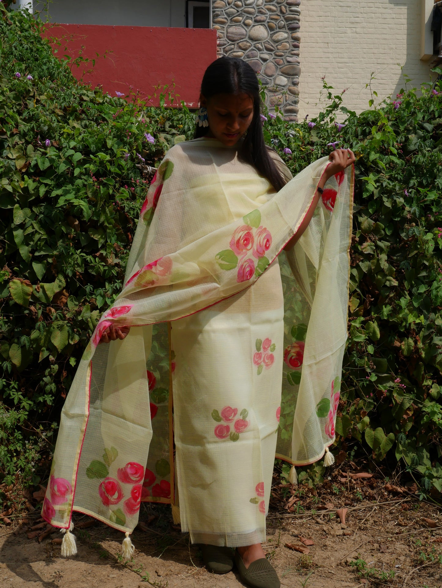 Lemon Handpainted roses on kota doria suit