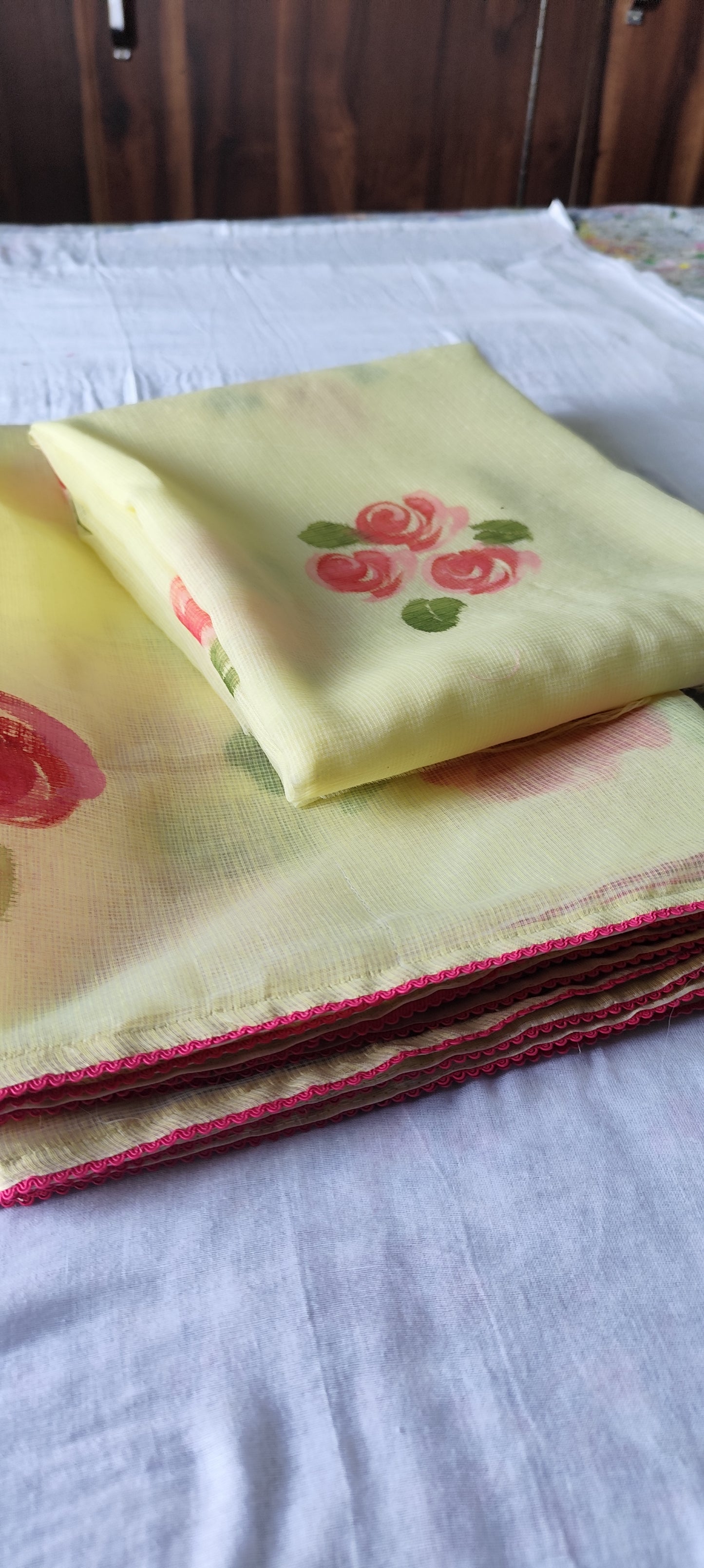 Lemon Handpainted roses on kota doria suit
