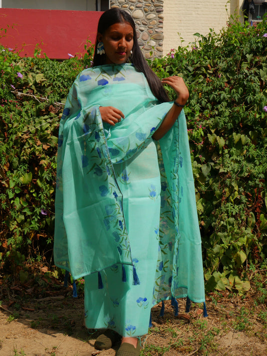 Turquoise blue hand painted blossoms on kota doria