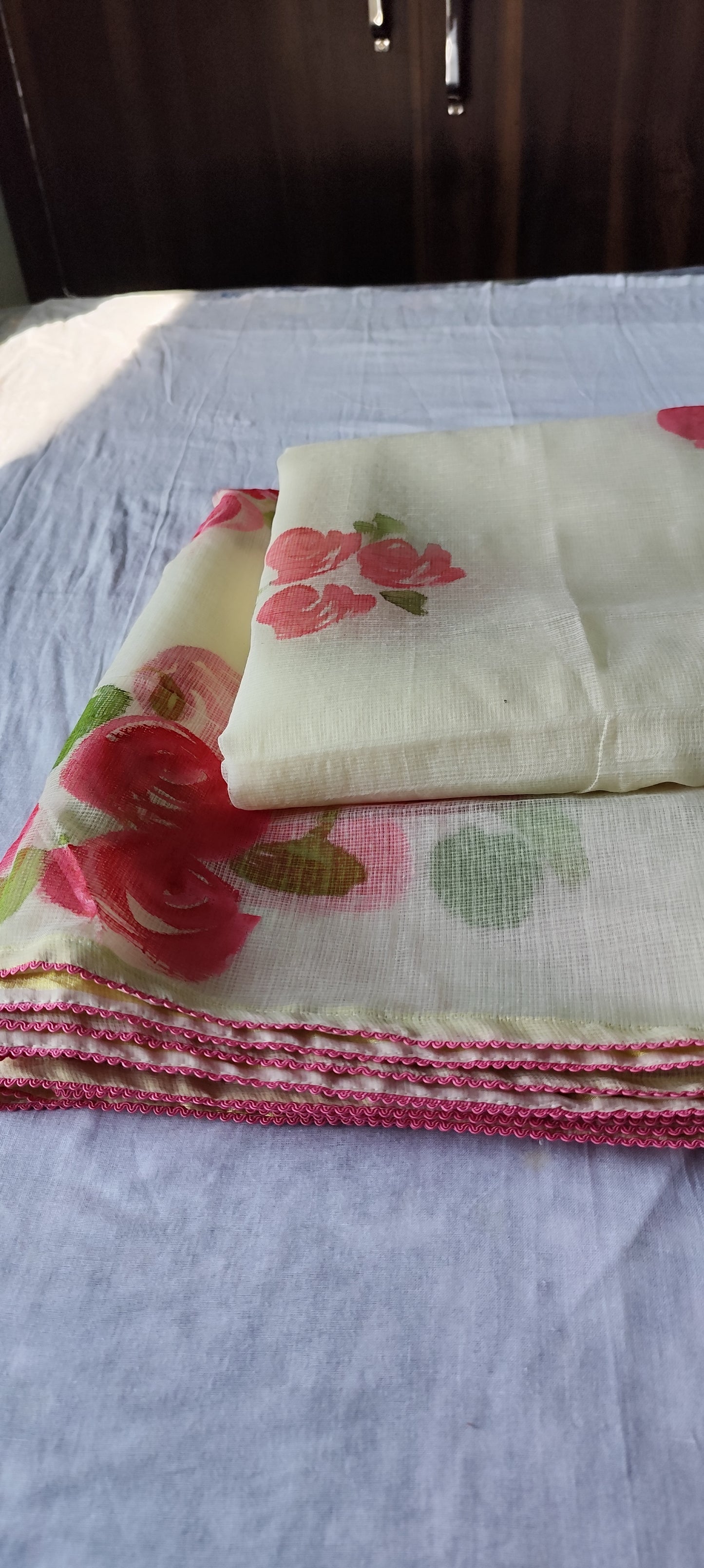 Hand painted roses on white kota doria suit