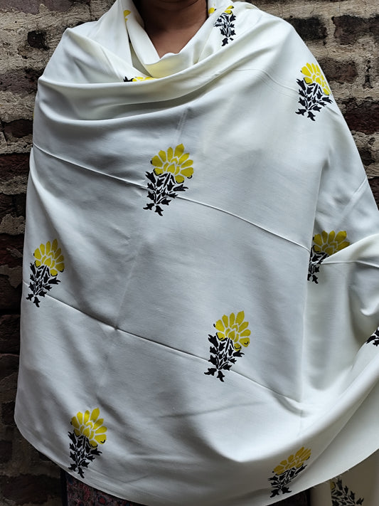 Handblock woolen shawl