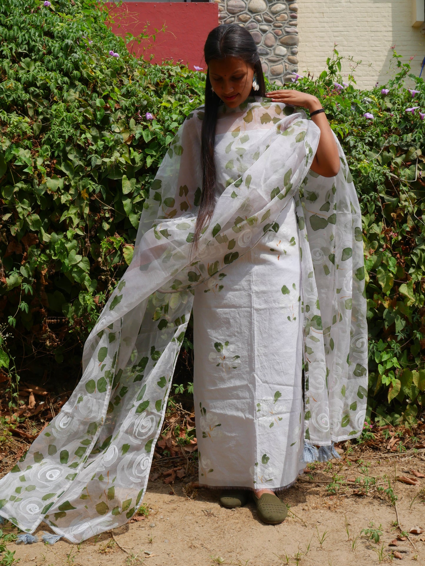 Handpainted white roses on chanderi suit with organza dupatta