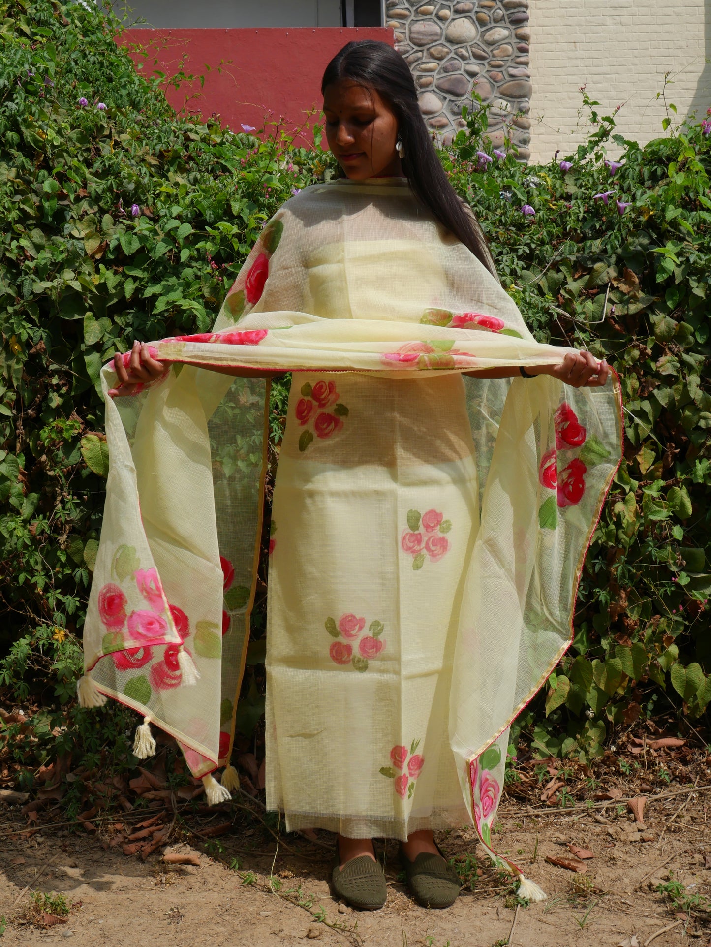 Lemon Handpainted roses on kota doria suit