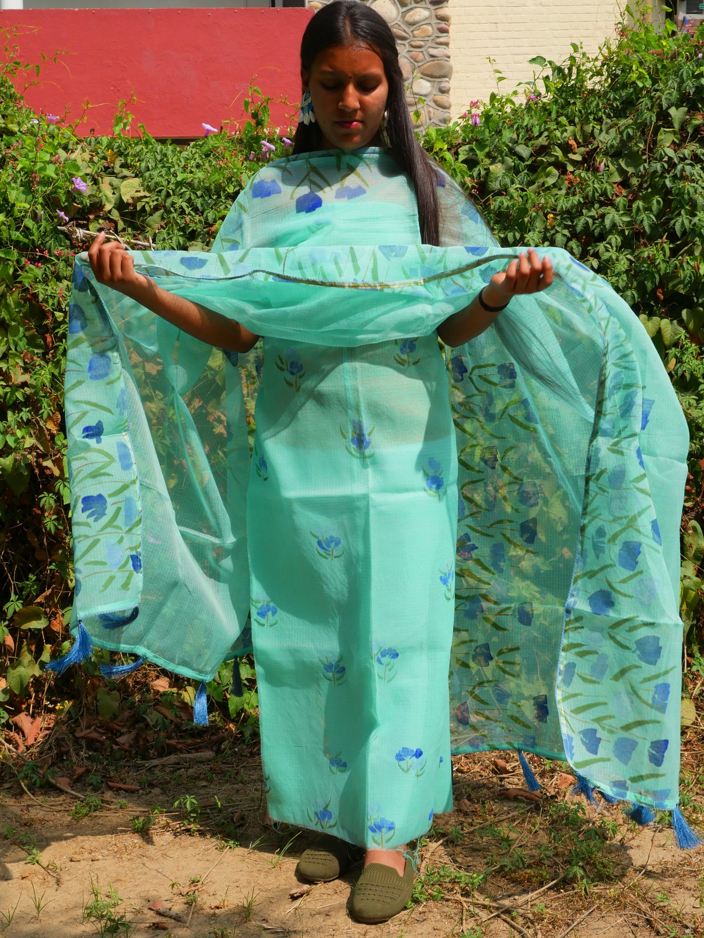 Turquoise blue hand painted blossoms on kota doria